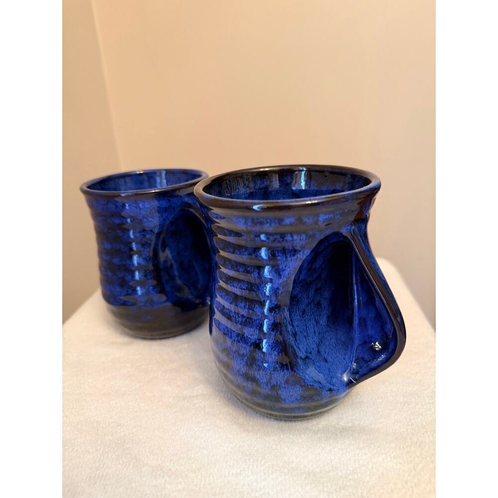 Two blue-black glazed studio pottery ceramic mugs functional hand-warmer pocket - Picture 5 of 7